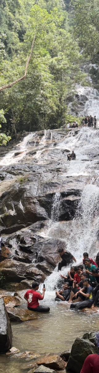 Kanching Falls — hiker photo 2