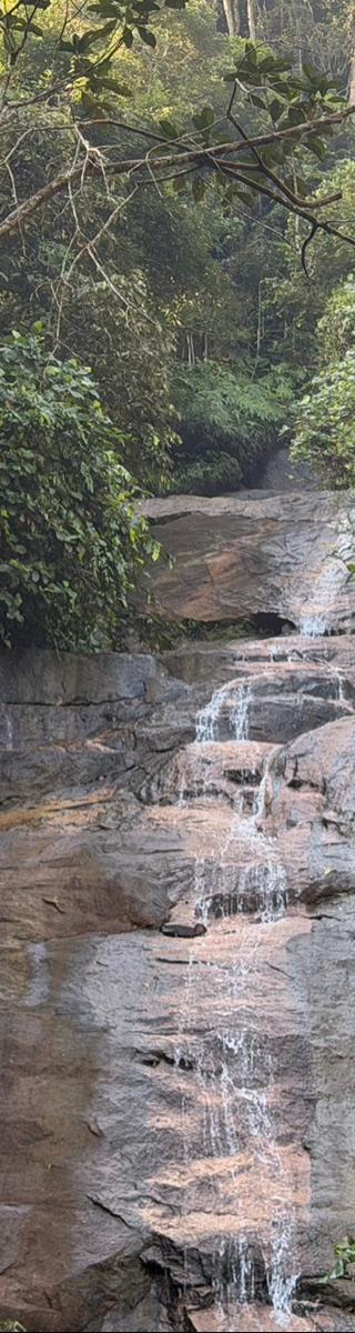Gunung Meru — hiker photo 1